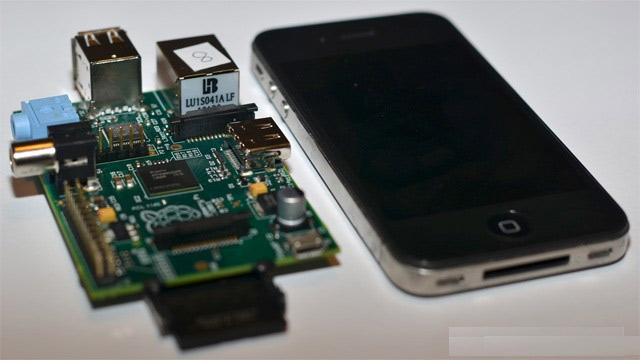 What is the Raspberry Pi and how is the Raspberry Pi used? Picture 1