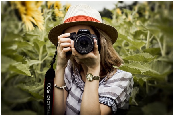 Picture 1 of 6 Great Gigs for People Who Love to Travel