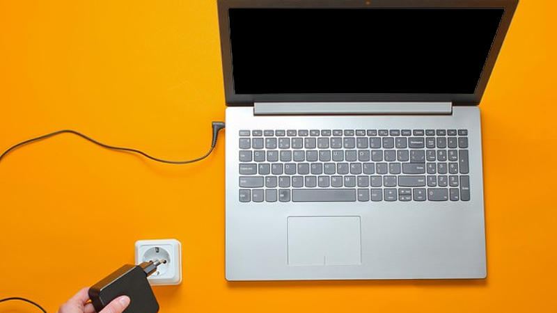 7 reasons laptop does not power up and how to fix it effectively Picture 2