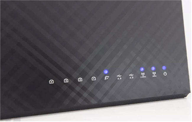 Asus RT-AC68U Review: Versatile Dual Band Mesh WiFi Router Picture 1