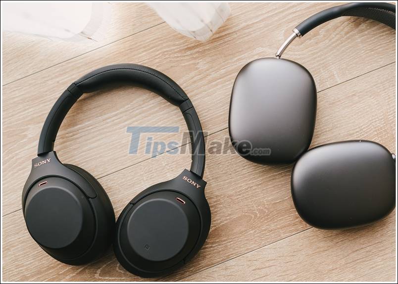 Compare Apple AirPods Max and Sony WH-1000Xm4 Picture 16