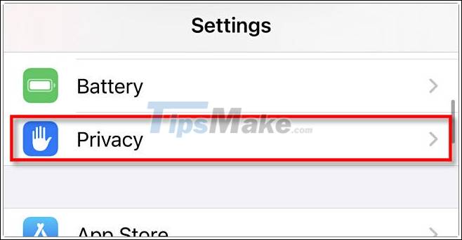 How to check which apps are accessing the camera on iPhone Picture 2