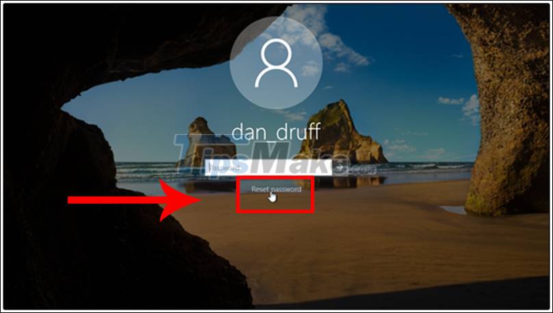 How to open a computer when forgetting password Windows 10 Picture 9