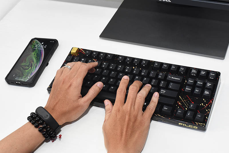 Instructions on how to type a computer super fast Picture 4