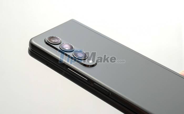 On hand Galaxy Z Fold3/Z Flip3 just launched: Elegant and sophisticated design, hidden camera under the screen, integrated S Pen Picture 9