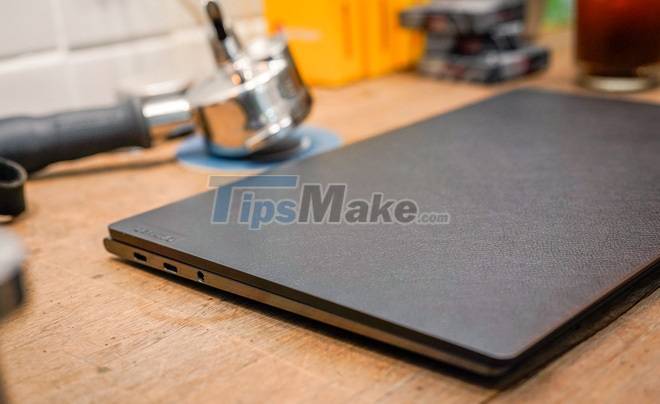Review of Lenovo YOGA Slim 9i laptop Picture 14