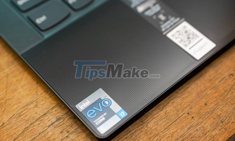 Review of Lenovo YOGA Slim 9i laptop Picture 19