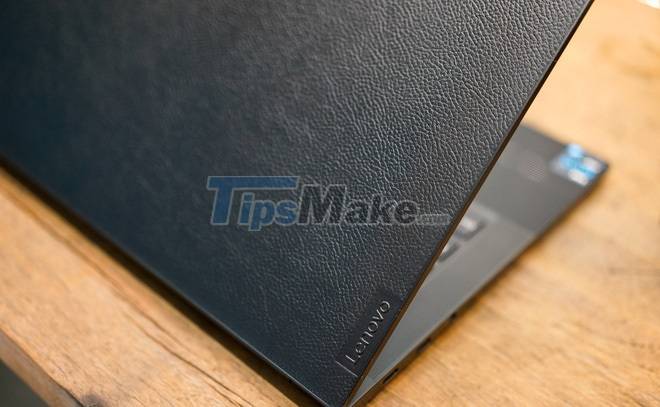 Review of Lenovo YOGA Slim 9i laptop Picture 3