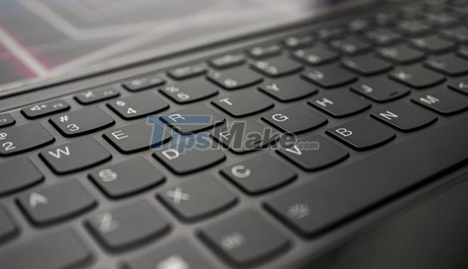 Review of Lenovo YOGA Slim 9i laptop Picture 7