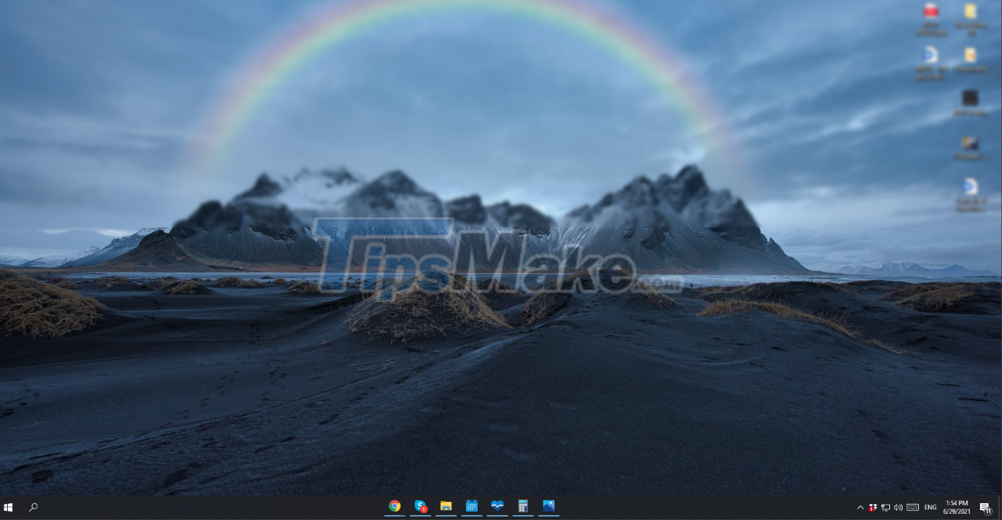 Steps to bring applications on the Taskbar on Windows 10 to the middle of the screen like Windows 11 Picture 9