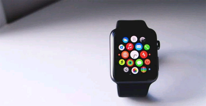 how do you transfer your apple watch to a new iphone