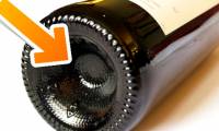 8 reasons why wine bottle bottoms are often concave