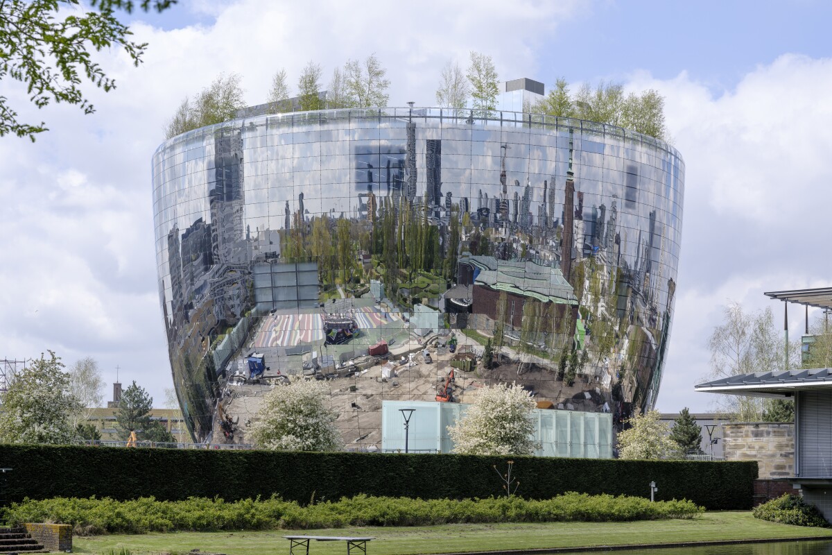 10 of the strangest buildings in 2021 Picture 5