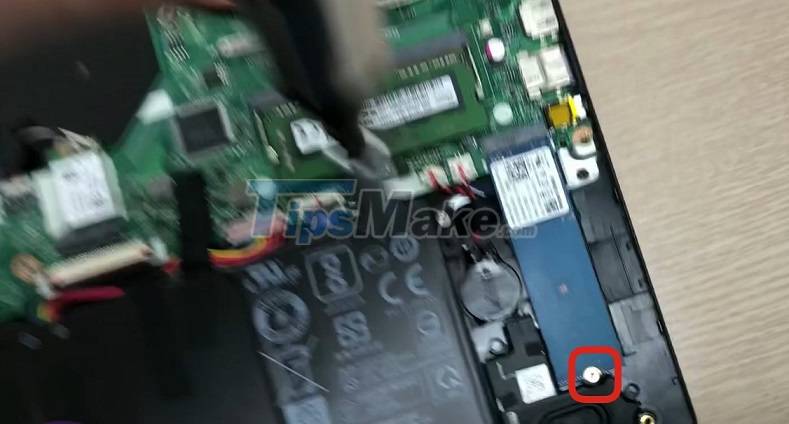 How to replace SSD drive for laptop, how to upgrade SSD for laptop Picture 2
