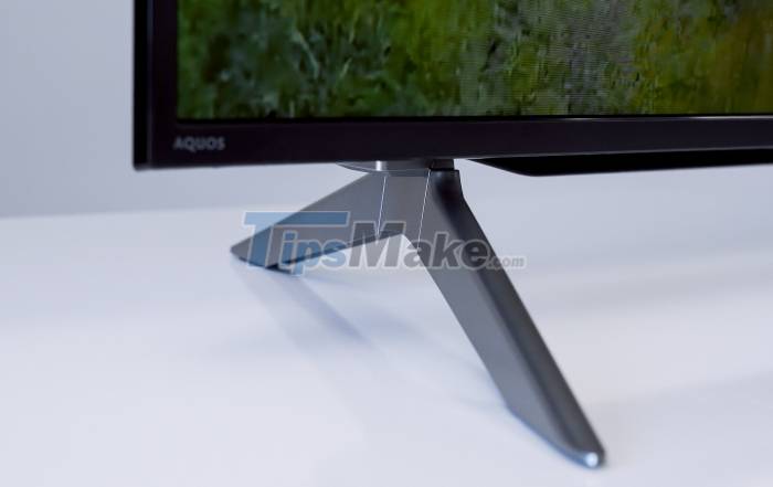 Review SHARP AQUOS 4T-C60DL1X TV: Large size - Attractive price Picture 4