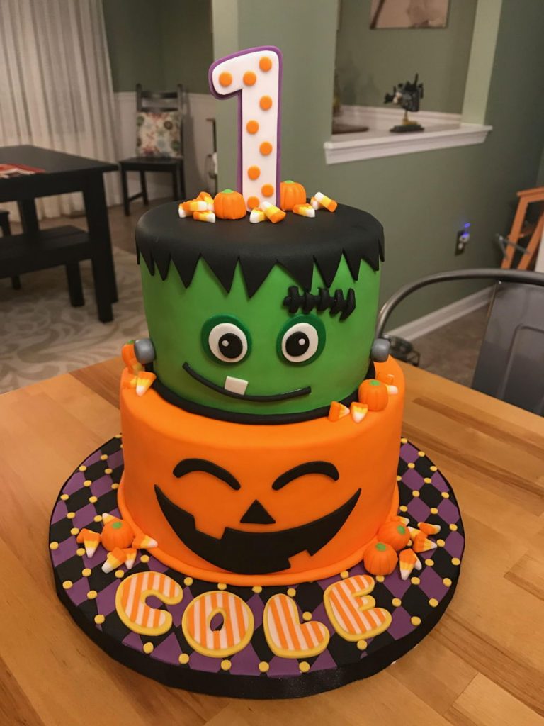 Unique and impressive Halloween cakes Picture 50