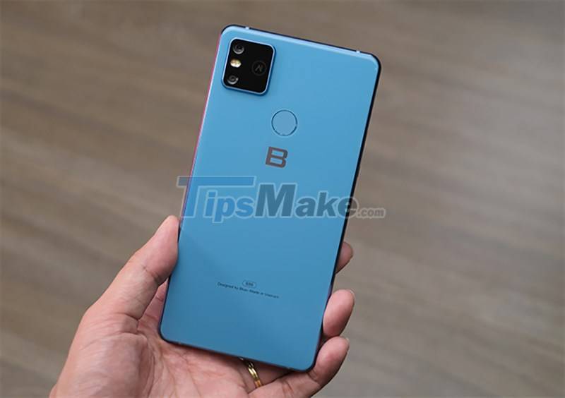 What's new with Bphone A50: Thinner bezel design, coming out in December Picture 1