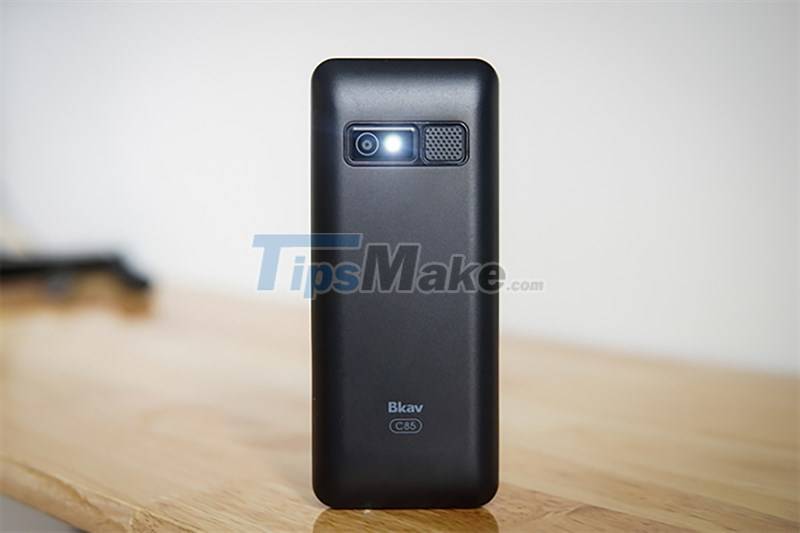 What's new with Bphone A50: Thinner bezel design, coming out in December Picture 2