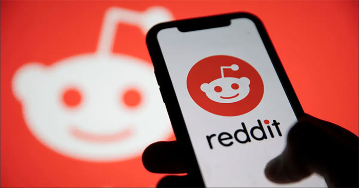 How to Enable Dark Mode on Reddit