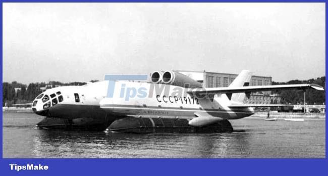 10 aircraft with the most 'craziest' design in history Picture 1