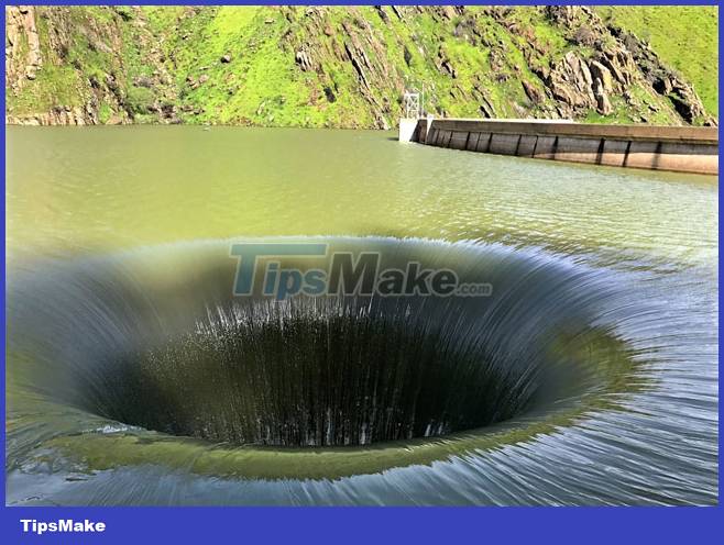 Explore Glory Hole, a man-made 'monster' hole Picture 1