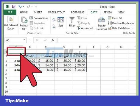 How to Merge in Excel - TipsMake.com