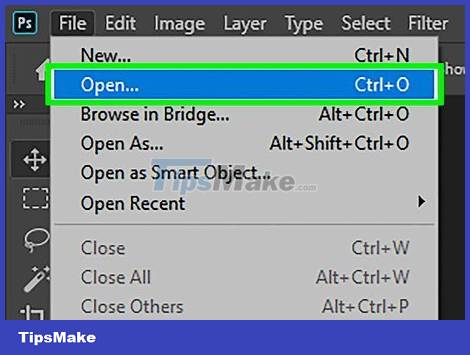 How to Remove Text on Photos with Photoshop Picture 11