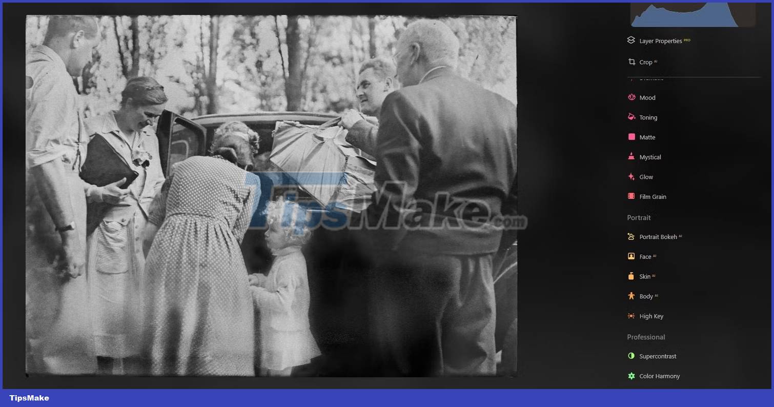 How to restore old family photos with Luminar Neo Picture 19