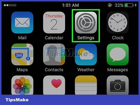How to Turn on the Flash on iPhone when a message arrives Picture 1