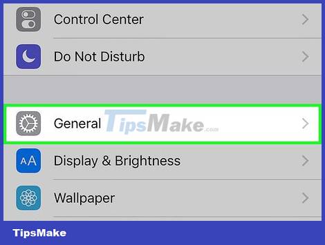 How to Turn on the Flash on iPhone when a message arrives Picture 6