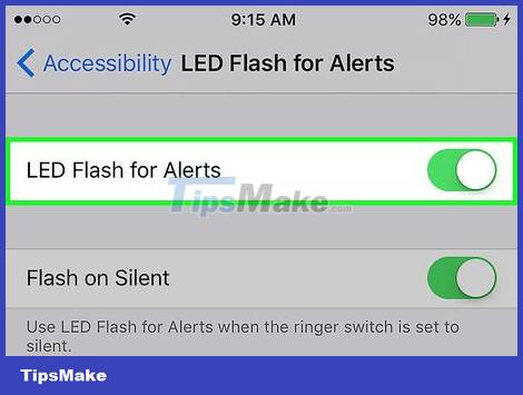 How to Turn on the Flash on iPhone when a message arrives Picture 9