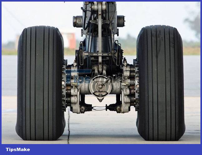 Surprising facts about aircraft tires not everyone knows Picture 3