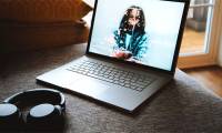 How to fix 'No Speaker or Headphones are Plugged In' error on Windows