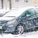 How does cold weather affect electric car batteries?