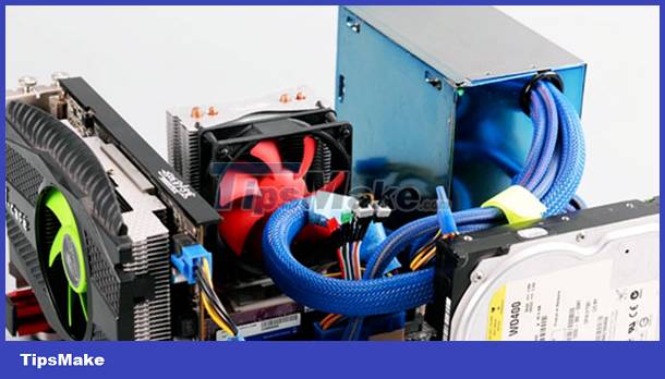 Computer internal parts Picture 1