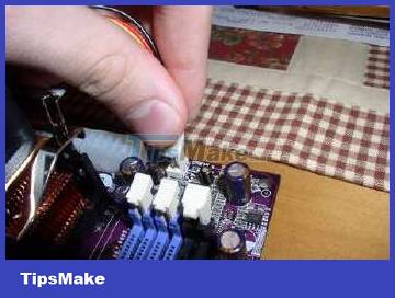 How to assemble the CPU into the mainboard of the computer Picture 11