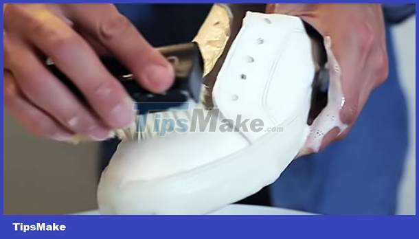 How to clean leather shoes Picture 6