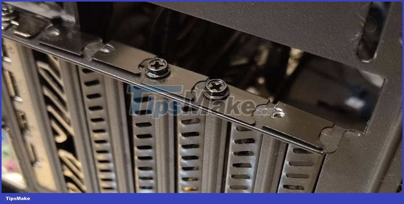 Picture 3 of How to install a sound card on a computer