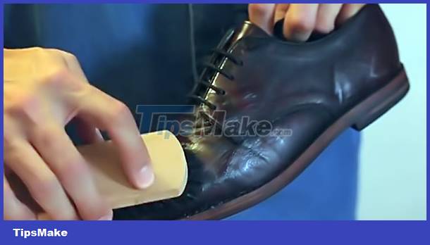 How to polish leather shoes clean and beautiful every day Picture 4
