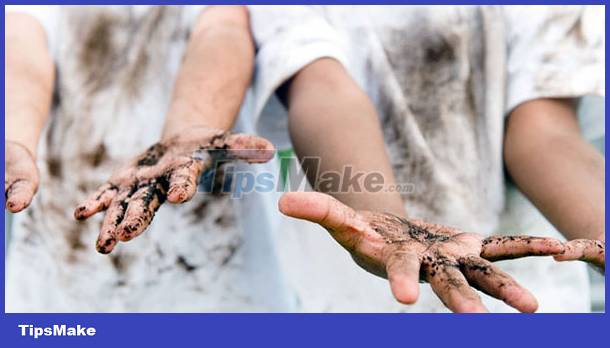 How to remove stains on clothes Picture 1
