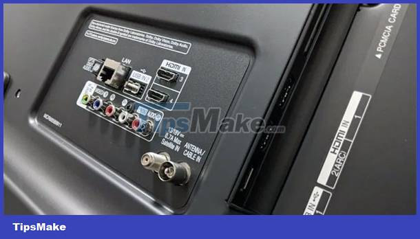 How to use the connection ports of HDTV Picture 1