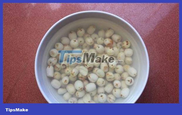 Instructions for cooking lotus seed mung bean rib soup Picture 1