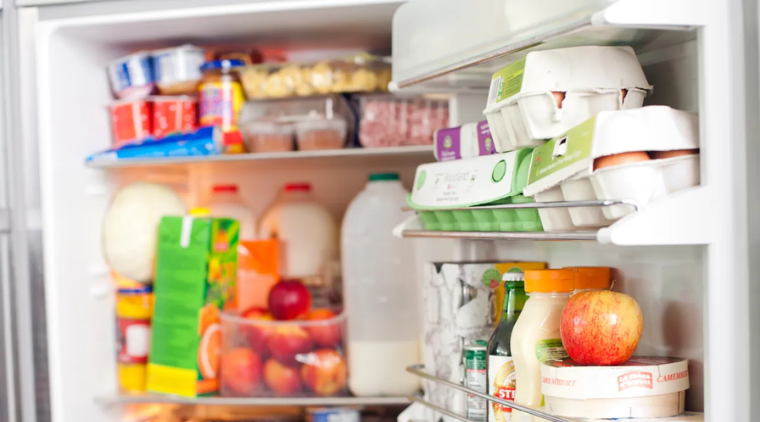 Put a piece of paper in the refrigerator, unexpected power saving tips, know early to save money every month Picture 4