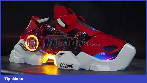 Picture 2 of The PC is compact and beautiful like a sports shoe