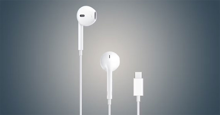Earpods Have Also Switched to a USB Type-C Port