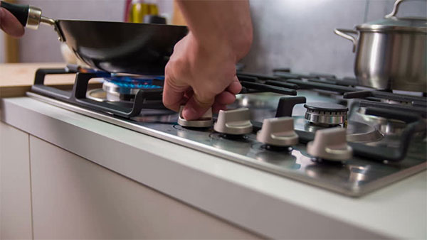 How to use and maintain the Gas stove