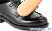 How to care for leather shoes