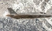 Shockwave image 'bends light' around F-35C
