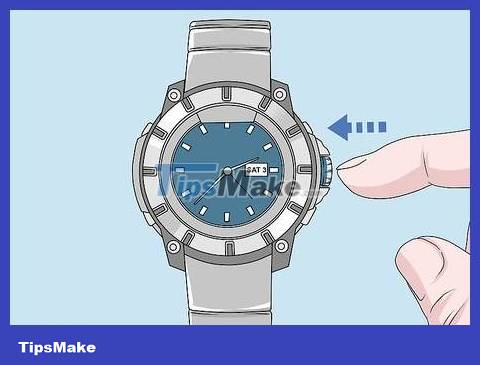 How to Adjust an Armitron Watch Picture 10