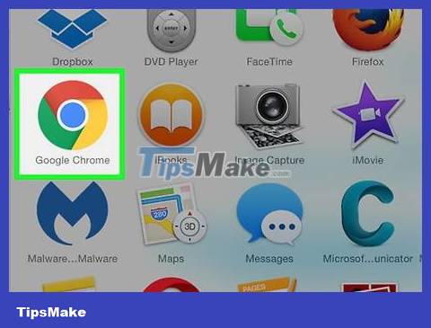How to Change Your Bitmoji Character's Outfit Picture 5